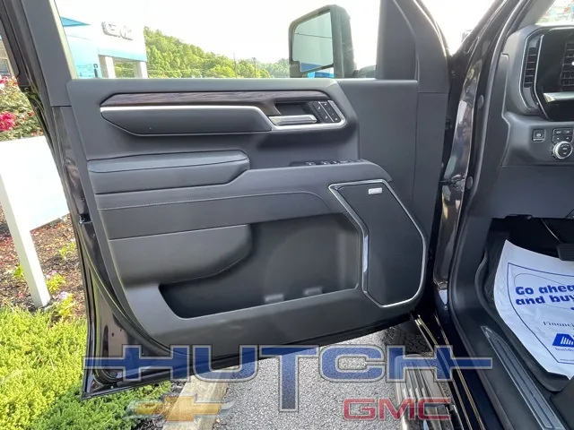 2025 GMC Sierra 2500HD SLT
