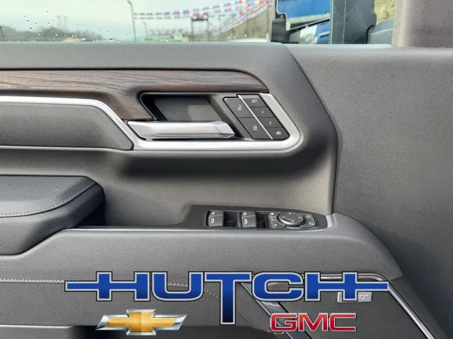 2026 GMC Sierra 2500HD SLT