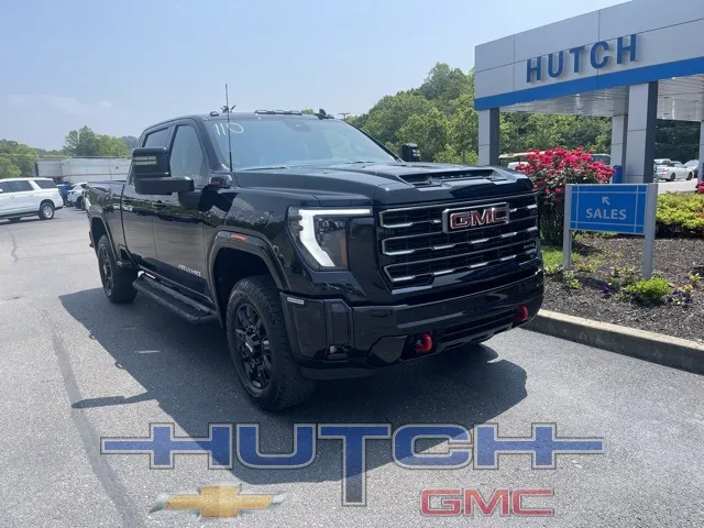 2025 GMC Sierra 2500HD AT4