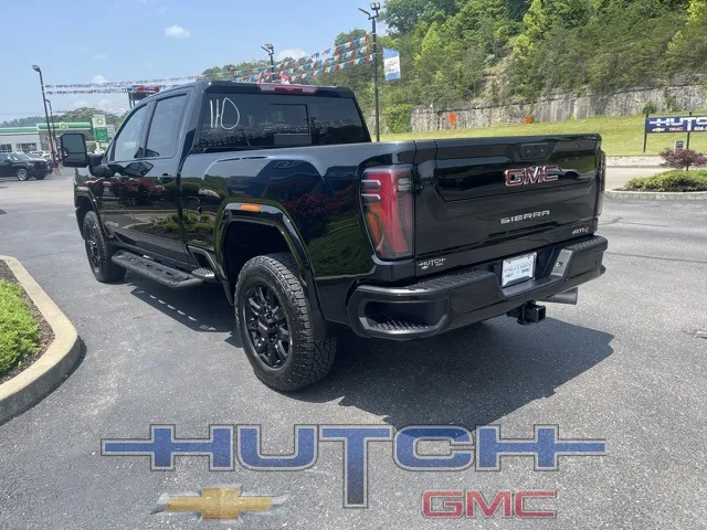 2025 GMC Sierra 2500HD AT4