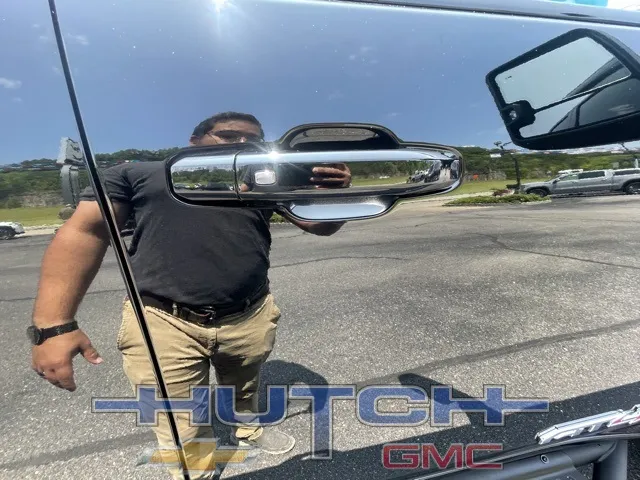 2025 GMC Sierra 2500HD AT4