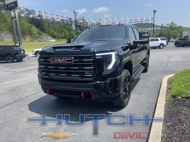 2025 GMC Sierra 2500HD AT4