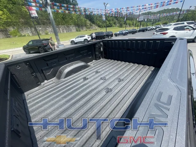 2025 GMC Sierra 2500HD AT4