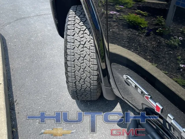 2025 GMC Sierra 2500HD AT4