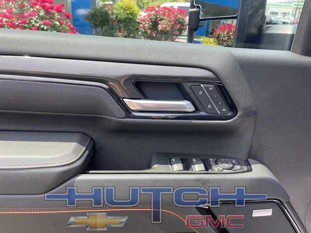 2025 GMC Sierra 2500HD AT4