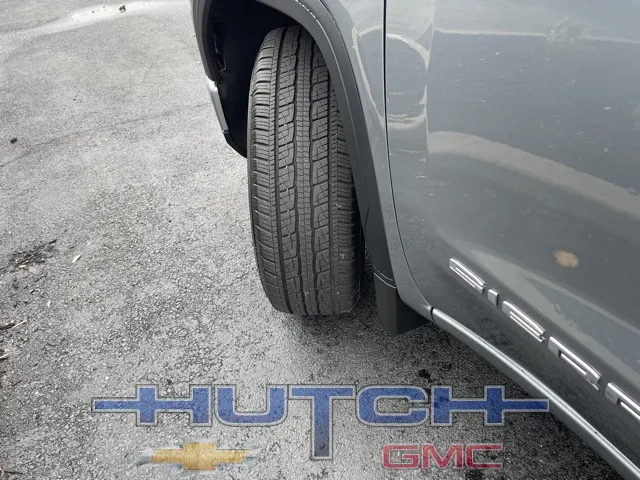 2025 GMC Sierra 1500 Pro