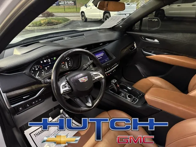 2019 Cadillac XT4 Premium Luxury