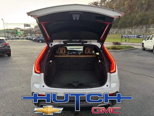 2019 Cadillac XT4 Premium Luxury