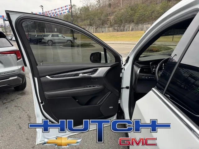 2024 Cadillac XT6 Premium Luxury