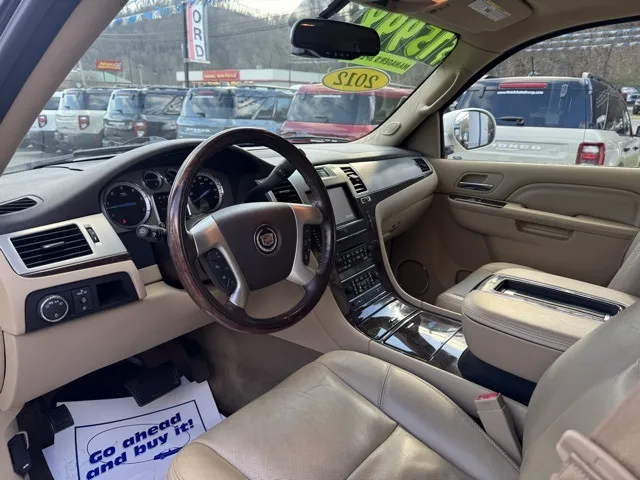 2013 Cadillac Escalade Premium