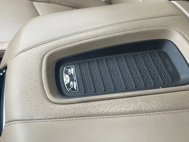 2019 Cadillac Escalade Platinum Edition