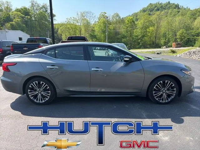2017 Nissan Maxima 3.5 SV