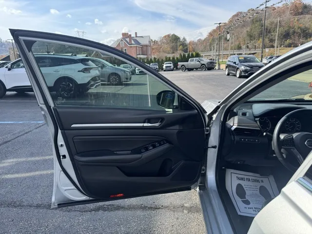 2021 Nissan Altima 2.5 SL