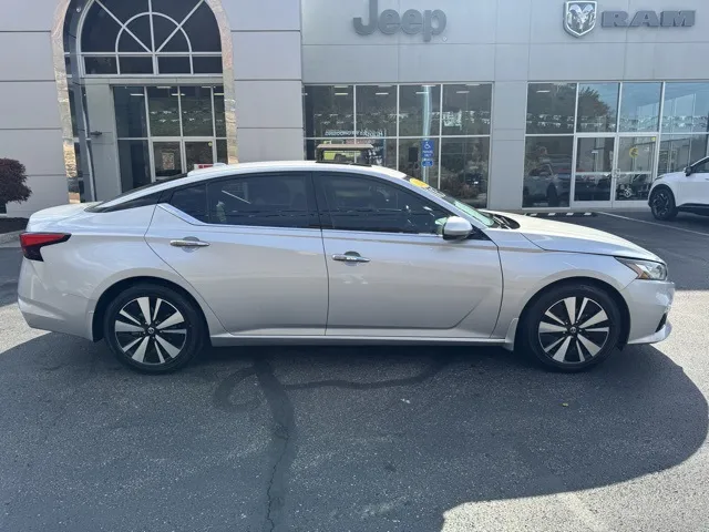 2021 Nissan Altima 2.5 SL