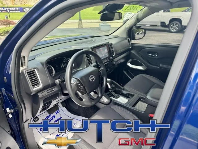 2023 Nissan Frontier SV
