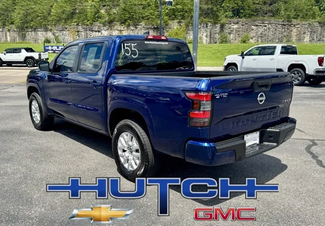 2023 Nissan Frontier SV