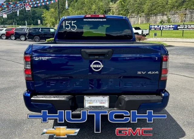 2023 Nissan Frontier SV