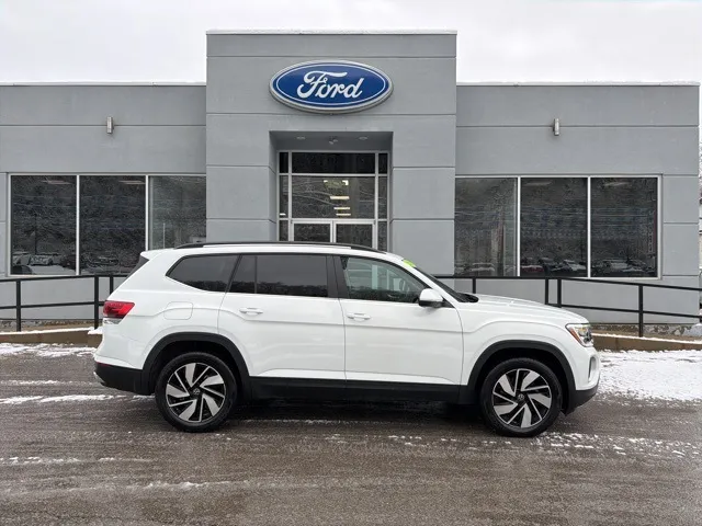 2025 Volkswagen Atlas 2.0T SE w/Technology