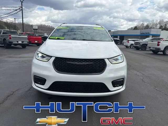 2025 Chrysler Pacifica Limited