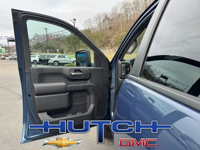 2026 Chevrolet Silverado 2500HD Custom