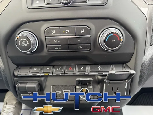 2026 Chevrolet Silverado 2500HD Custom