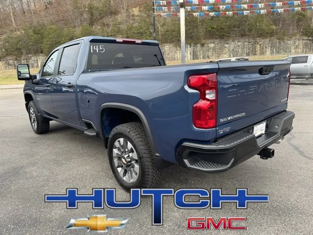 2026 Chevrolet Silverado 2500HD Custom