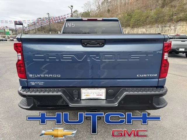 2026 Chevrolet Silverado 2500HD Custom