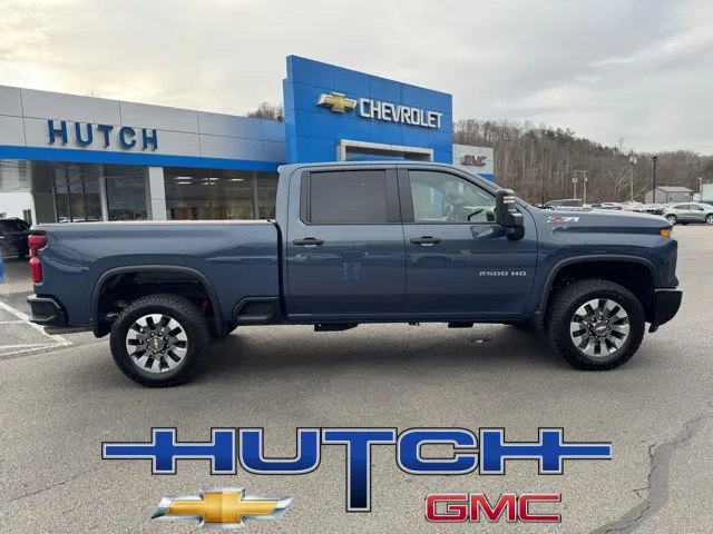 2026 Chevrolet Silverado 2500HD Custom