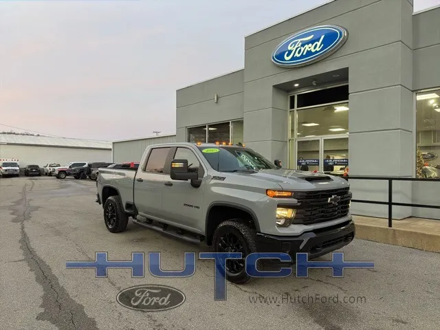 2025 Chevrolet Silverado 2500HD Custom