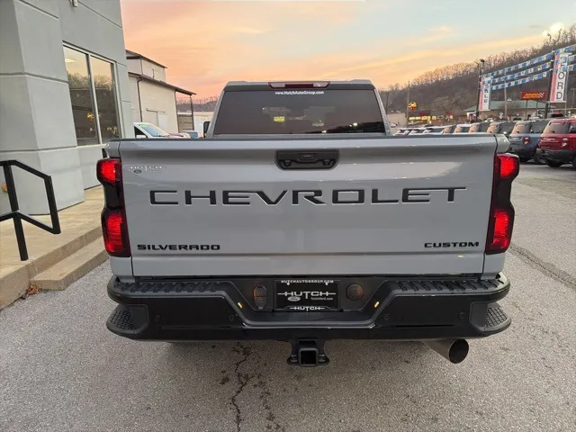 2025 Chevrolet Silverado 2500HD Custom