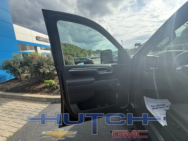 2025 Chevrolet Silverado 2500HD LTZ