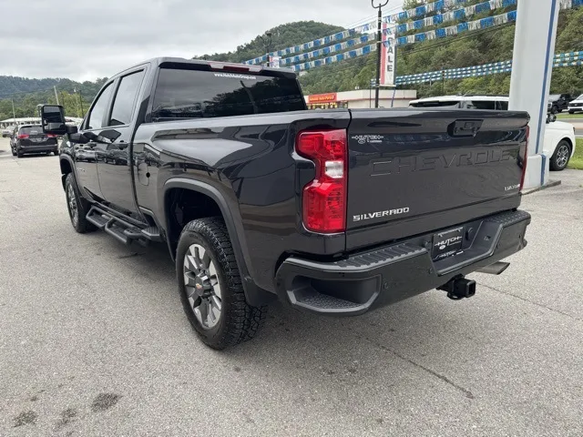2024 Chevrolet Silverado 2500HD Custom