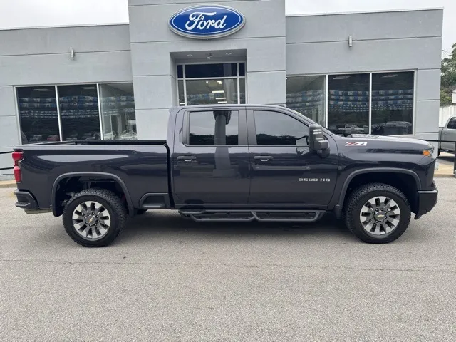 2024 Chevrolet Silverado 2500HD Custom