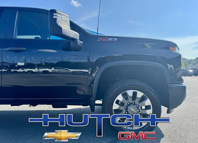 2024 Chevrolet Silverado 2500HD Custom