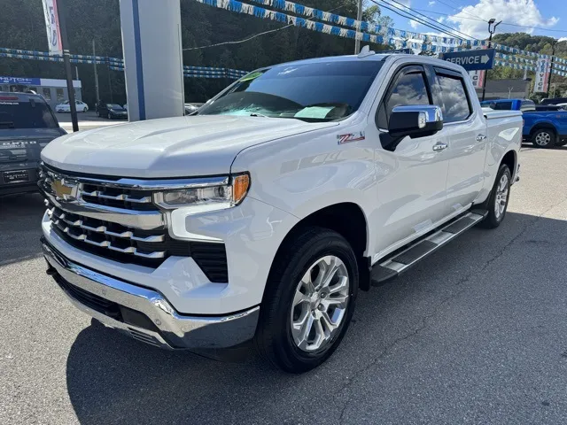 2024 Chevrolet Silverado 1500 LTZ