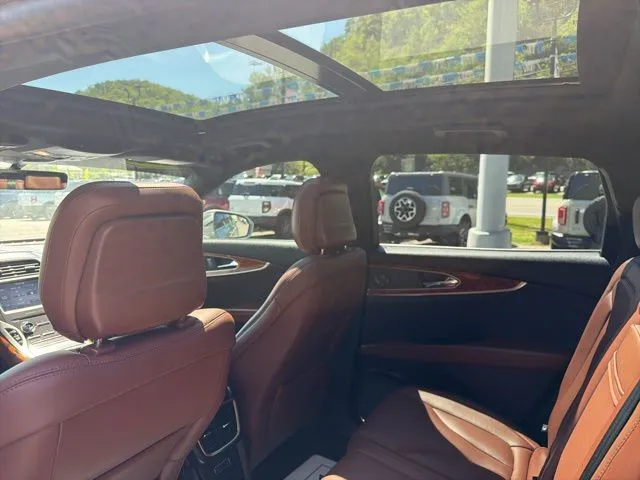 2020 Lincoln Nautilus Reserve