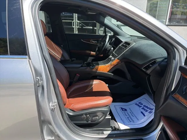 2020 Lincoln Nautilus Reserve