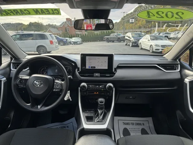 2024 Toyota RAV4 LE