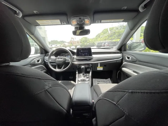 2025 Jeep Compass Sport