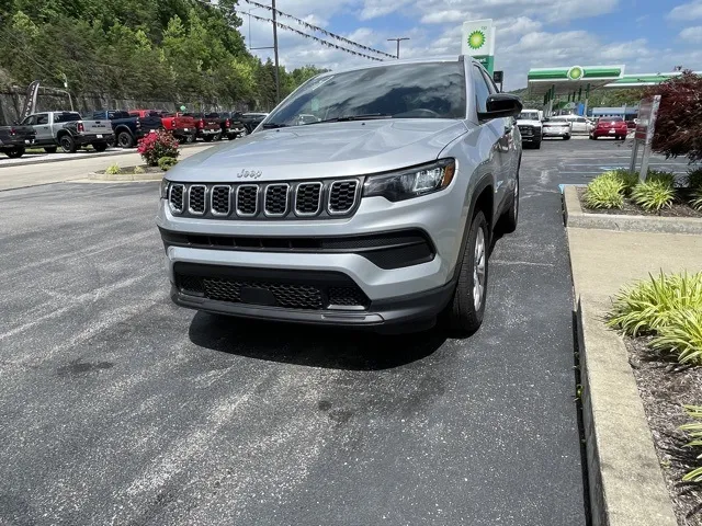 2025 Jeep Compass Sport