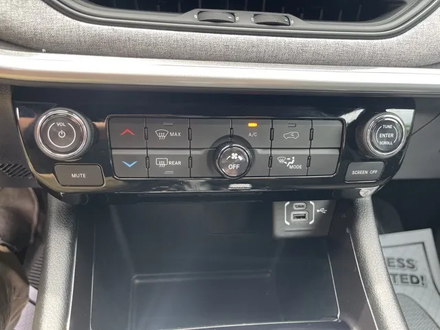 2024 Jeep Compass Sport