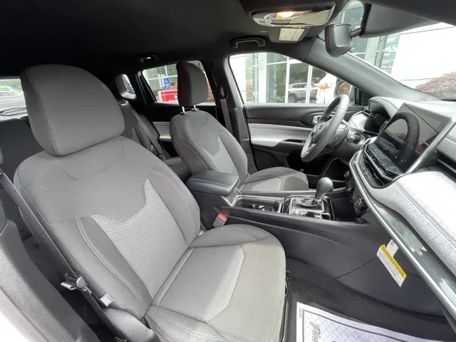 2024 Jeep Compass Sport