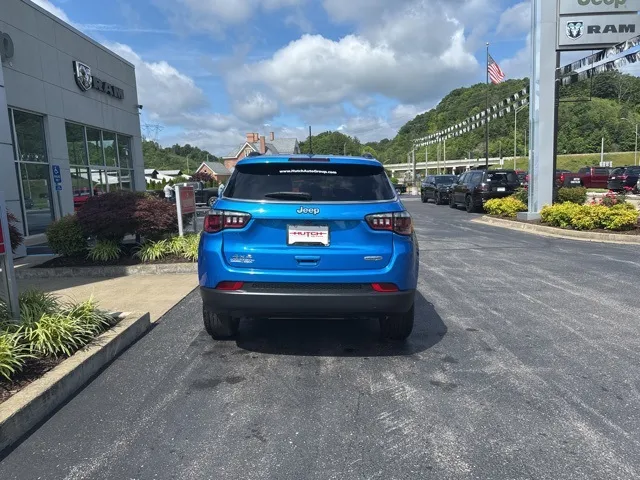 2023 Jeep Compass Latitude