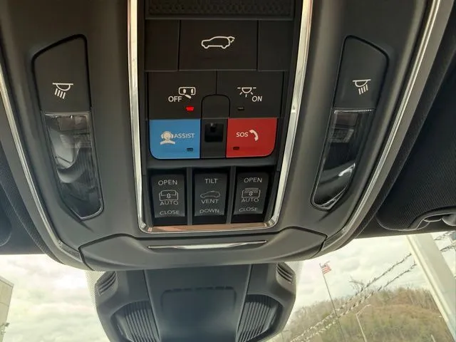 2026 Jeep Cherokee Overland