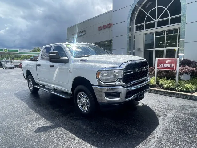 2024 Ram 3500 Tradesman