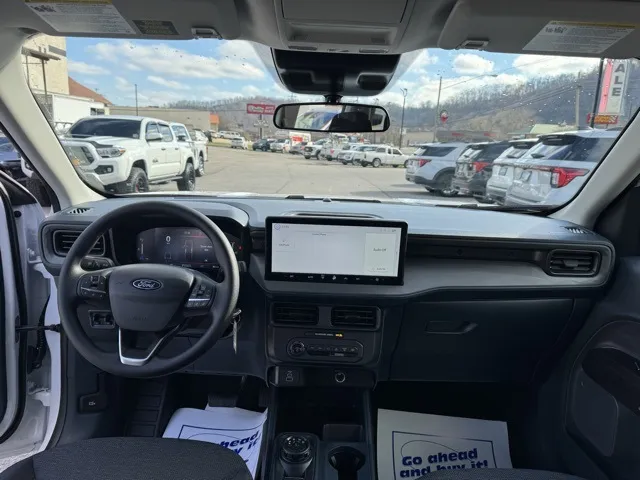 2025 Ford Maverick XL