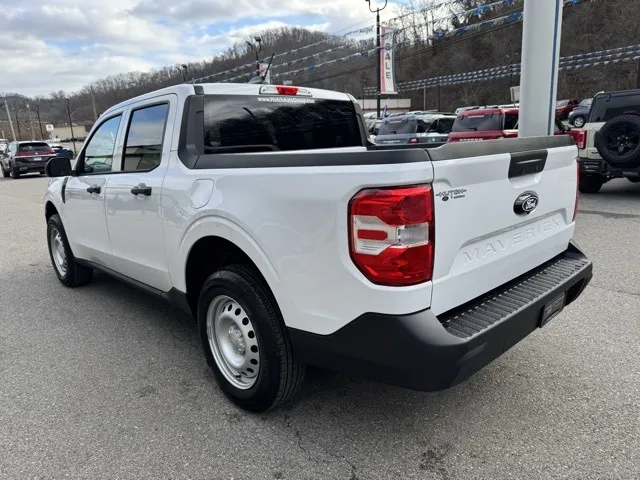 2025 Ford Maverick XL