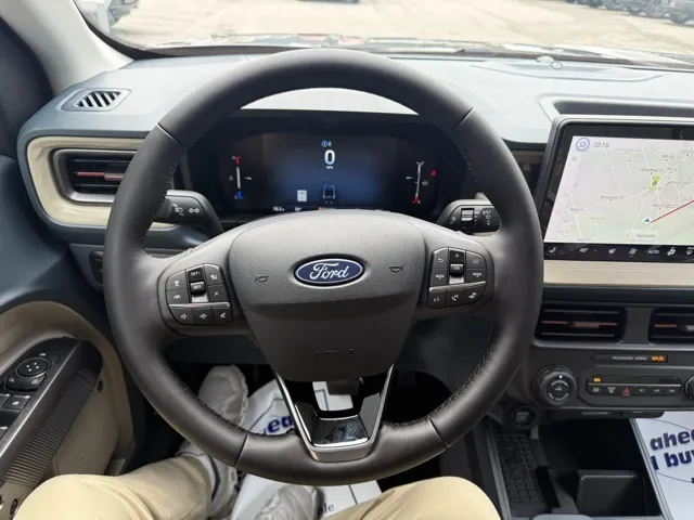 2025 Ford Maverick Lariat