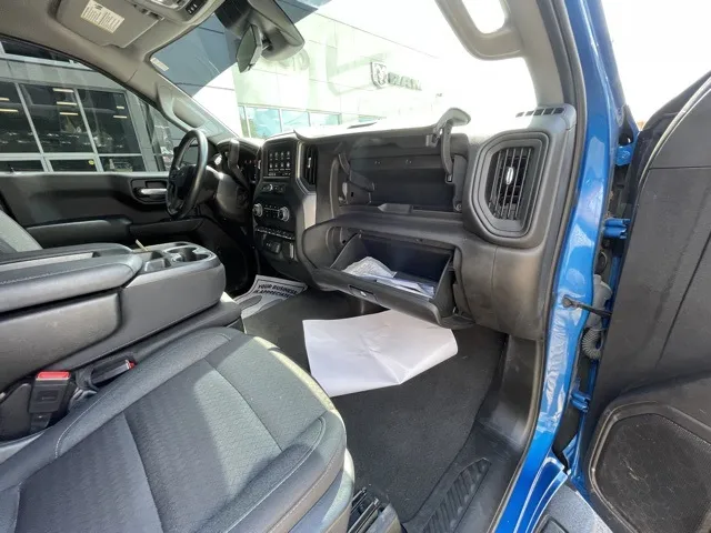 2022 Chevrolet Silverado 1500 Custom Trail Boss