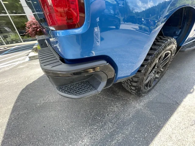 2022 Chevrolet Silverado 1500 Custom Trail Boss